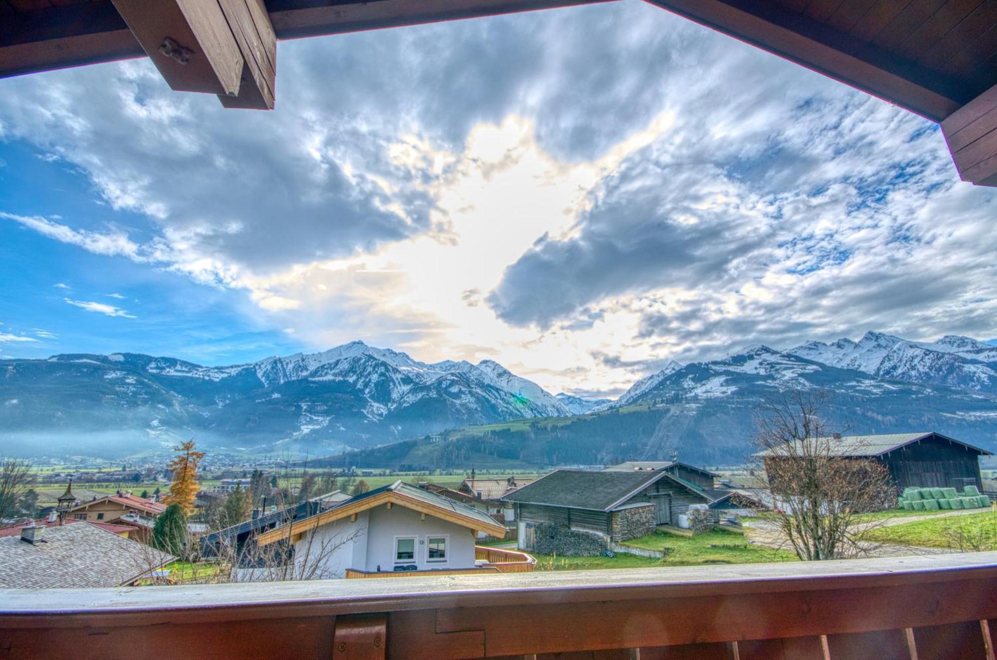 Select 10 - By Alpen * Piesendorf